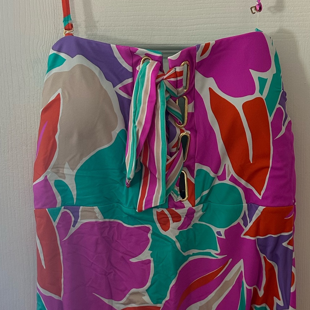 Trina Turk Amalfi Lace Up Bandeau One Piece Swimsuit NWT - Picture 5 of 8